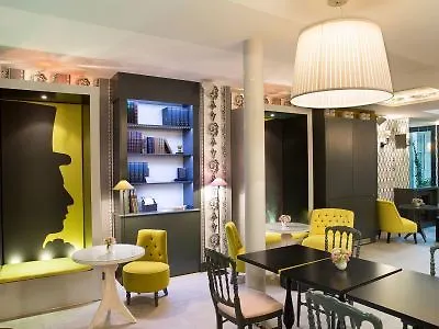 Les Plumes Hotel Paris 4*,